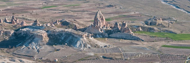 20100405_073042 D300.jpg - Ballooning in Cappadocia